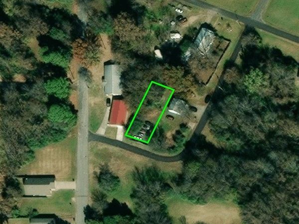 1304 Jackson Street , Muskogee, OK 74401