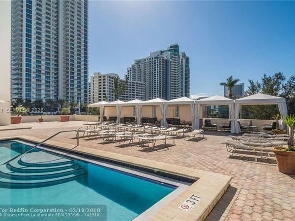 3000 S Ocean Dr , Unit 210, Hollywood, FL 33019
