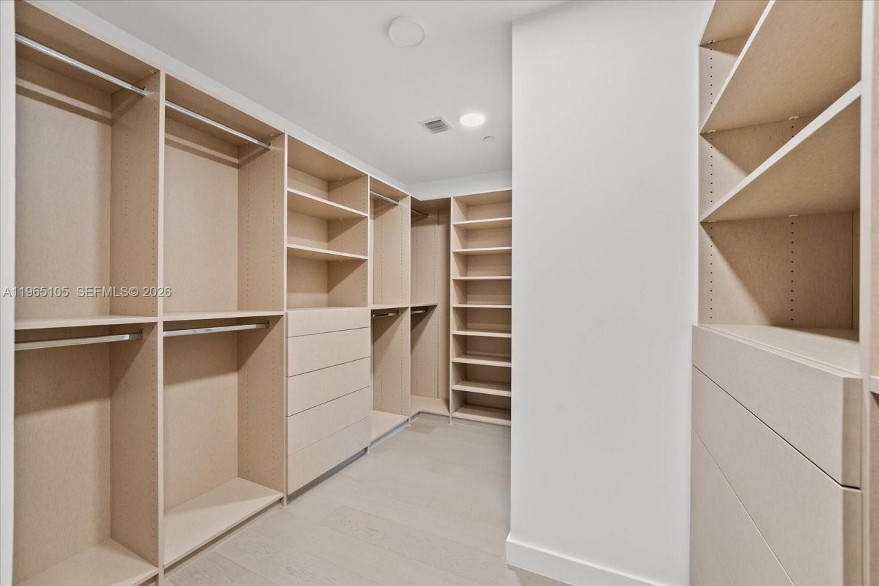 501 West Ave, Unit 3102, Miami Beach, FL 33139 Photo