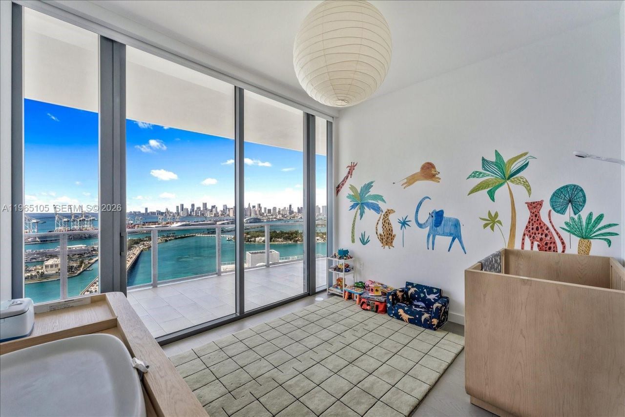 501 West Ave, Unit 3102, Miami Beach, FL 33139 Photo