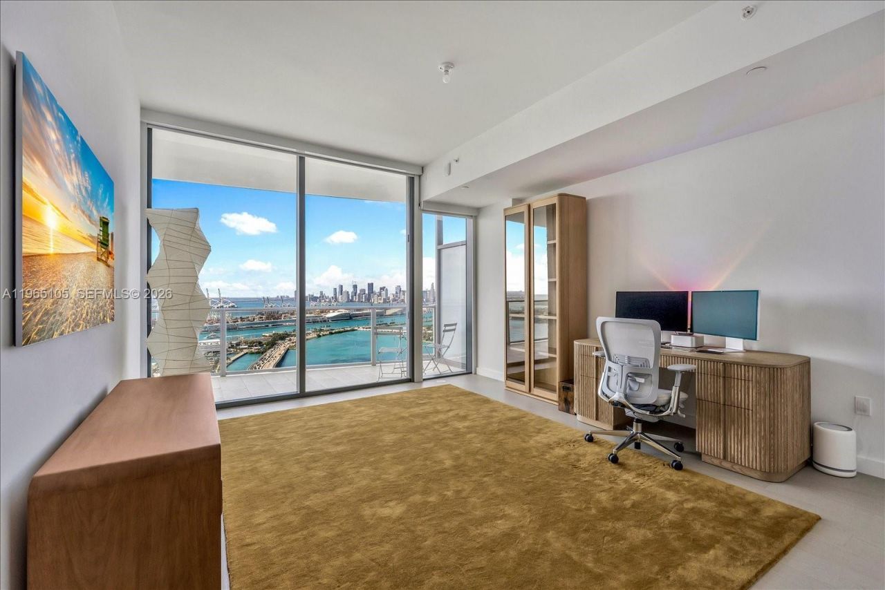 501 West Ave, Unit 3102, Miami Beach, FL 33139 Photo