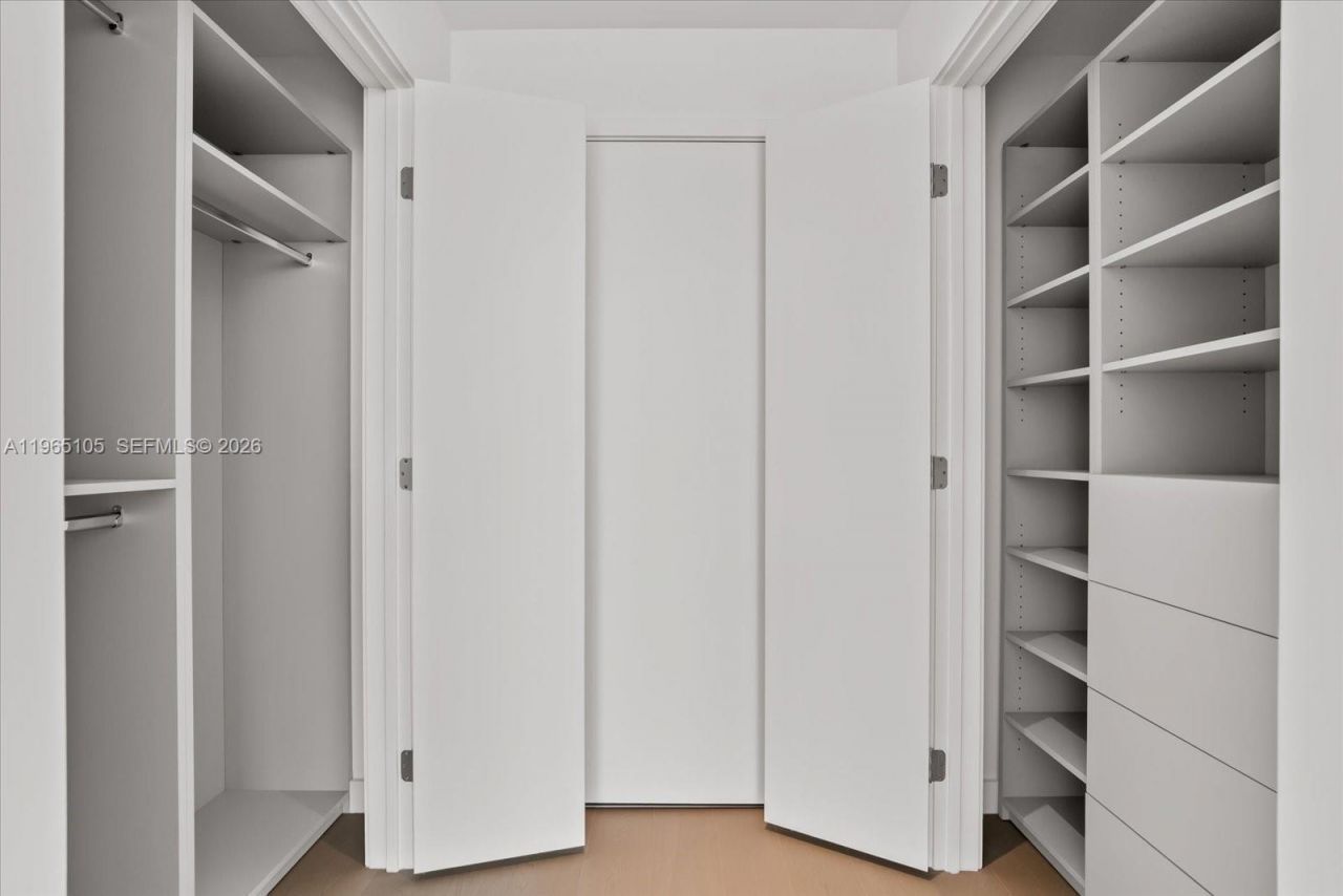 501 West Ave, Unit 3102, Miami Beach, FL 33139 Photo