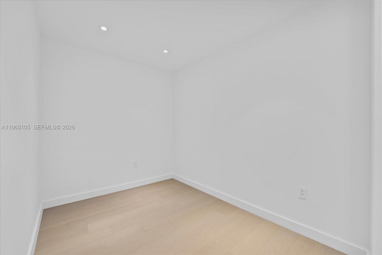 501 West Ave, Unit 3102, Miami Beach, FL 33139 Photo