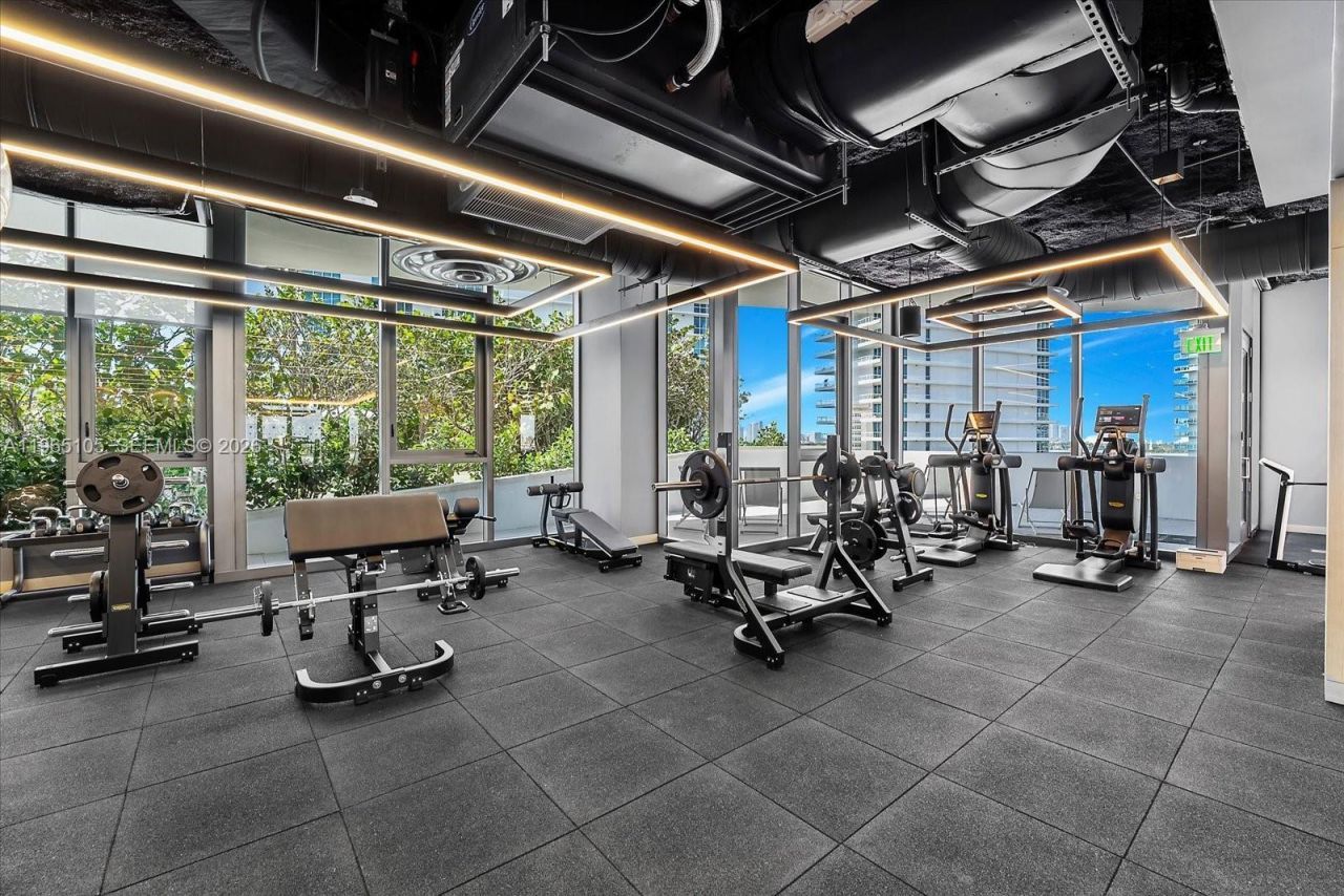 501 West Ave, Unit 3102, Miami Beach, FL 33139 Photo