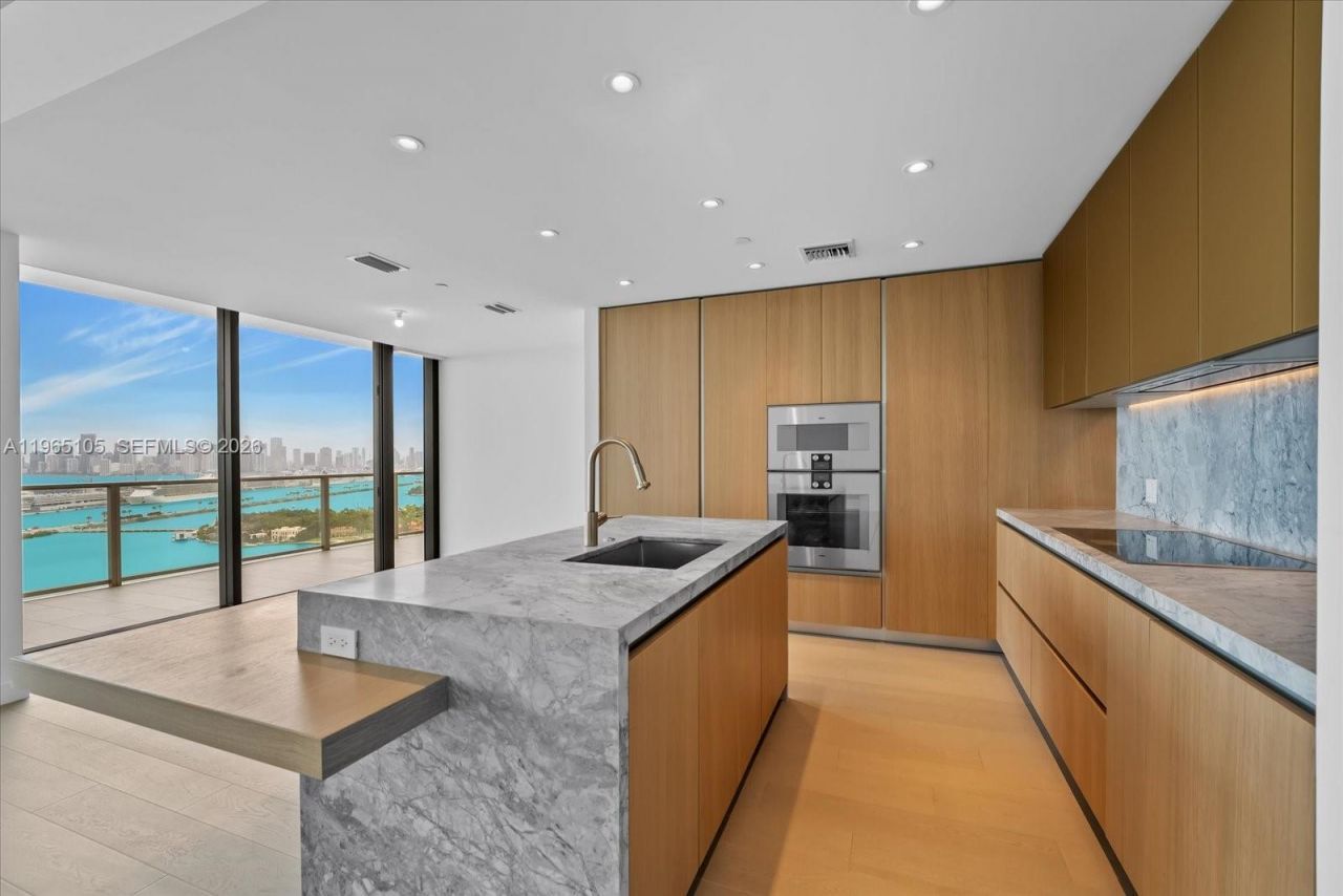 501 West Ave , Unit 3102, Miami Beach, FL 33139 Photo