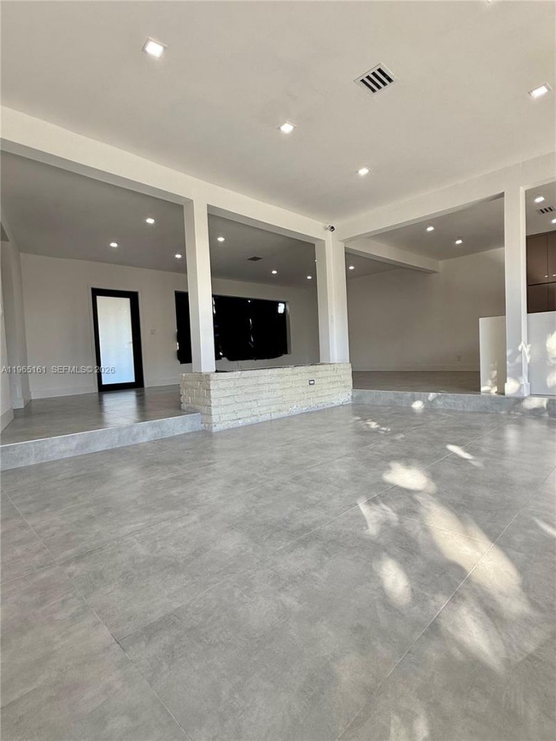 12615 N Miami Ave , North Miami, FL 33168 Photo