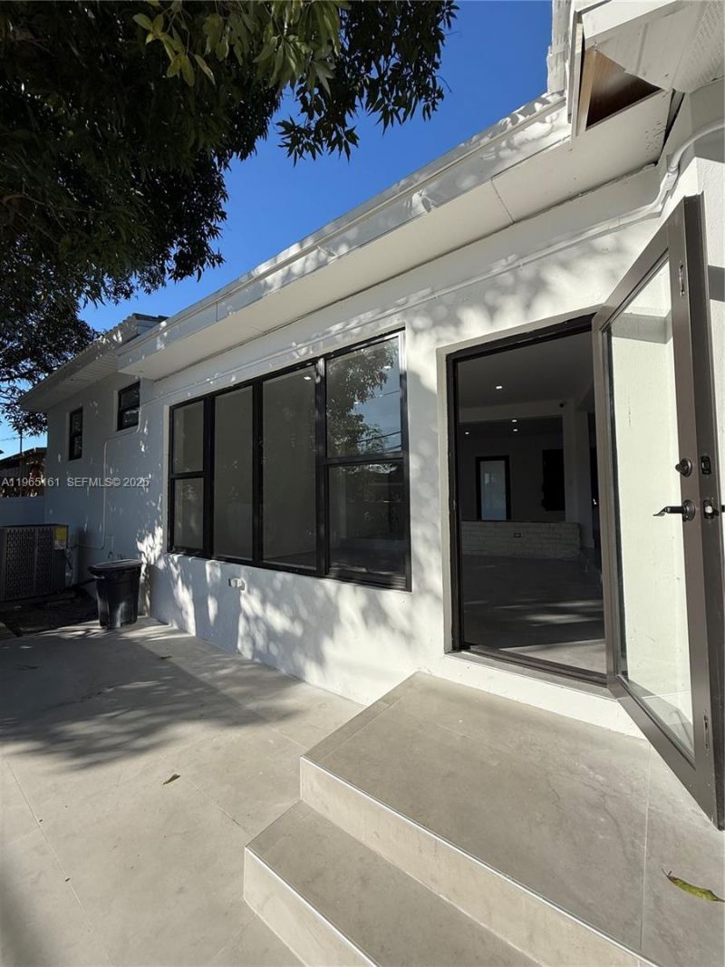12615 N Miami Ave, North Miami, FL 33168 Photo