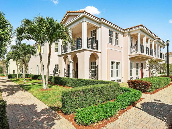 834 NW 83rd Lane, Boca Raton, FL 33487