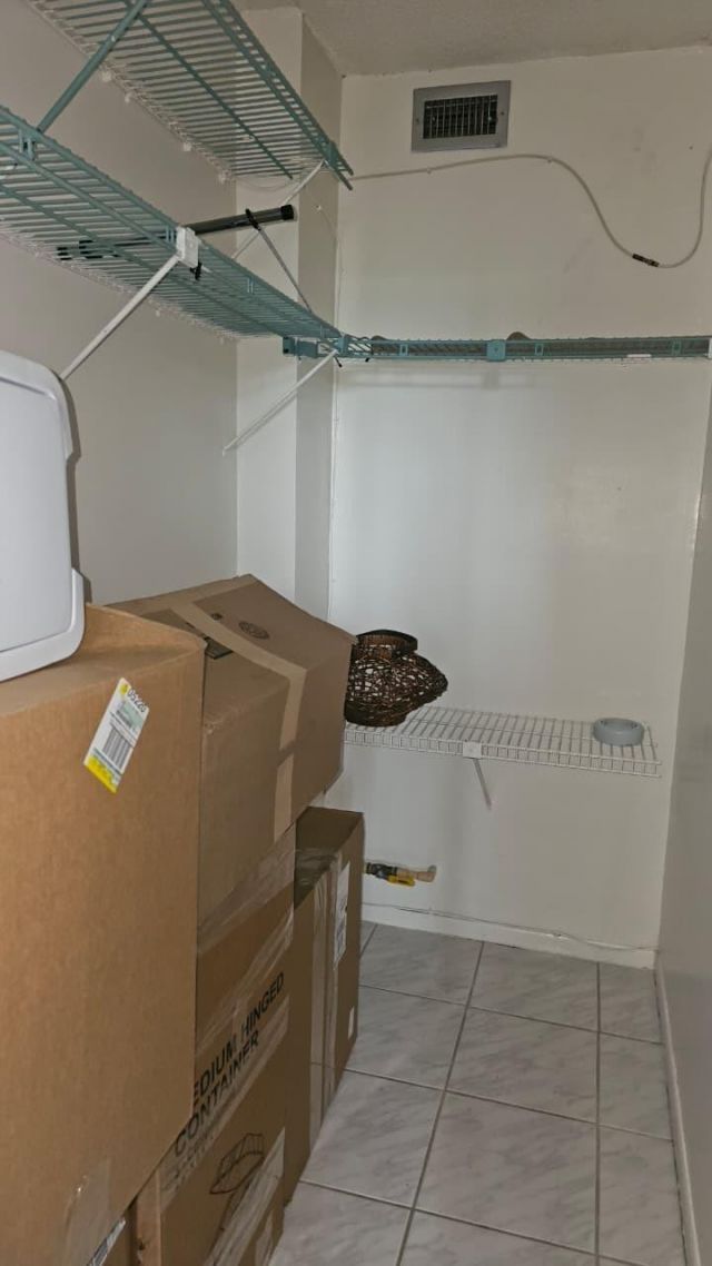 4851 NW 26th Court, Unit 342, Lauderdale Lakes, FL 33313 Photo