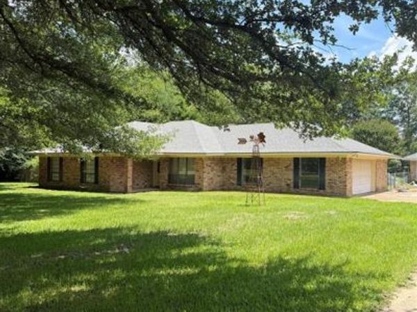 6107 Chanticleer Drive, Keithville, LA 71047