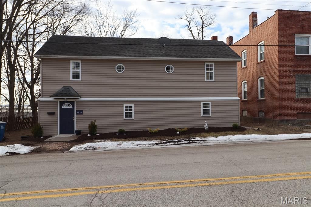 1205 E 4th Street, Alton, IL 62002 Main Photo