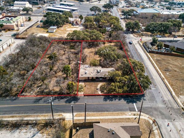 5400 Thistle Dr, Leon Valley, TX 78238