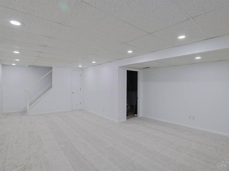 8488 Holiday Hills Drive, Cincinnati, OH 45255 Photo 26