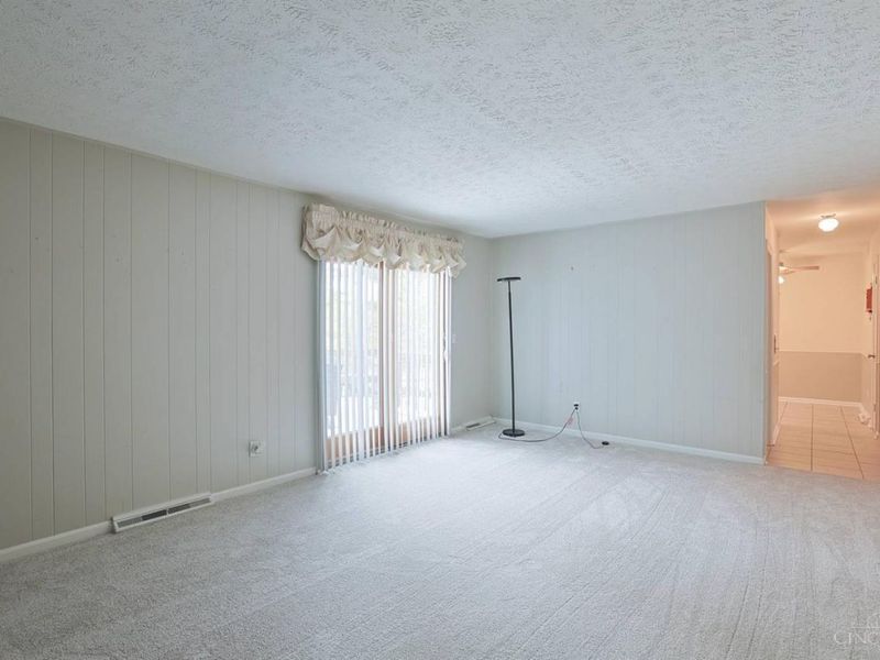 8488 Holiday Hills Drive, Cincinnati, OH 45255 Photo 9