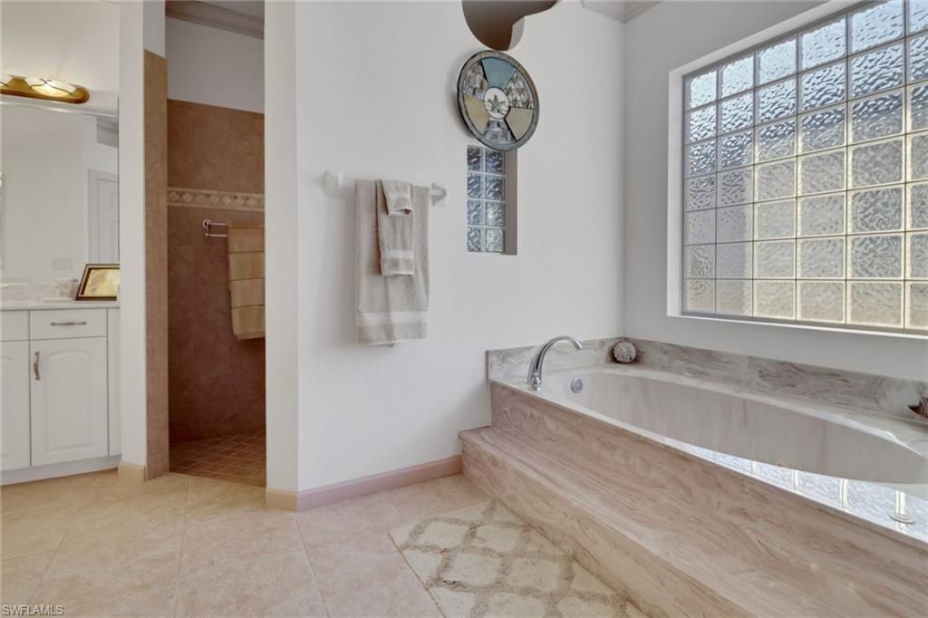 4918 SW 27th Ave, Cape Coral, FL 33914 Photo