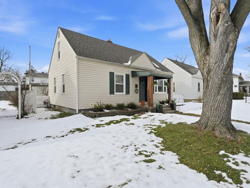 805 Timberman Road, Columbus, OH 43212 Photo 3