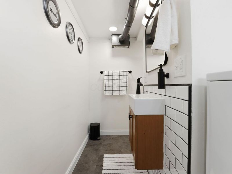 805 Timberman Road, Columbus, OH 43212 Photo 40