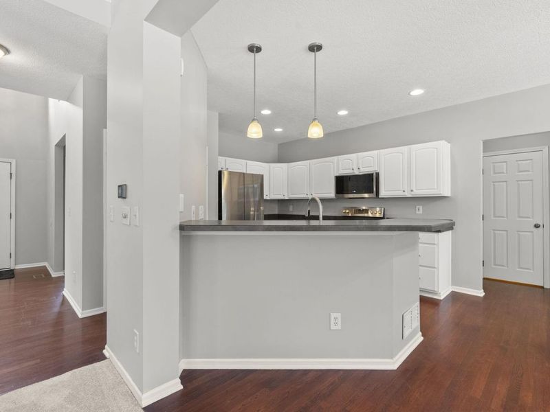 263 International Drive, Pataskala, OH 43062 Photo 9