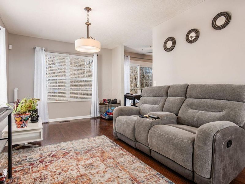 8278 Catalpa Ridge Drive, Blacklick, OH 43004 Photo 10