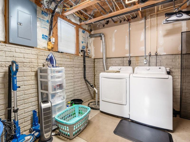 8278 Catalpa Ridge Drive, Blacklick, OH 43004 Photo 36