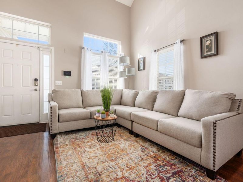 8278 Catalpa Ridge Drive, Blacklick, OH 43004 Photo 4