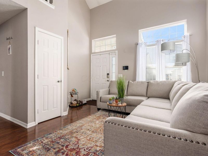 8278 Catalpa Ridge Drive, Blacklick, OH 43004 Photo 6