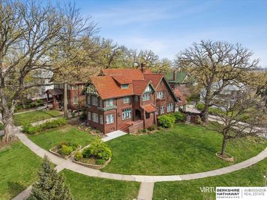 903 Mercer Boulevard, Omaha, NE 68131