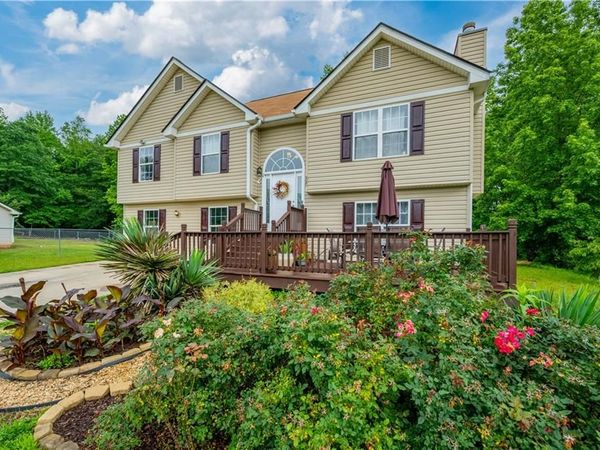 3425 One Horse Lane, Gainesville, GA 30507