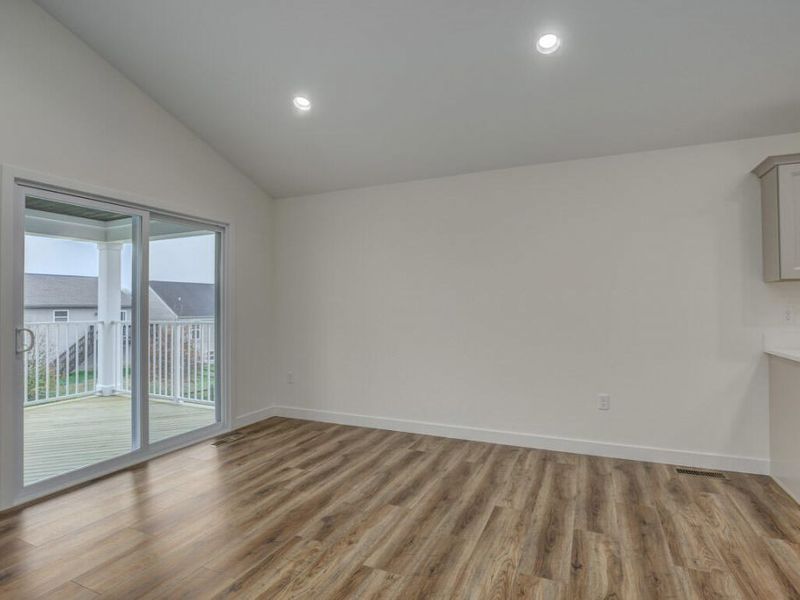 122 Churchill Drive Drive, Williamstown, KY 41097 Photo 11