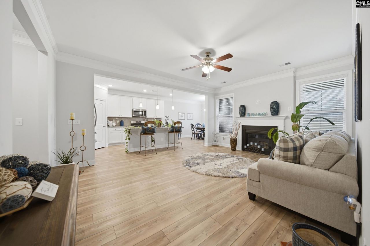 215 Falling Leaves Lane  Photo 10