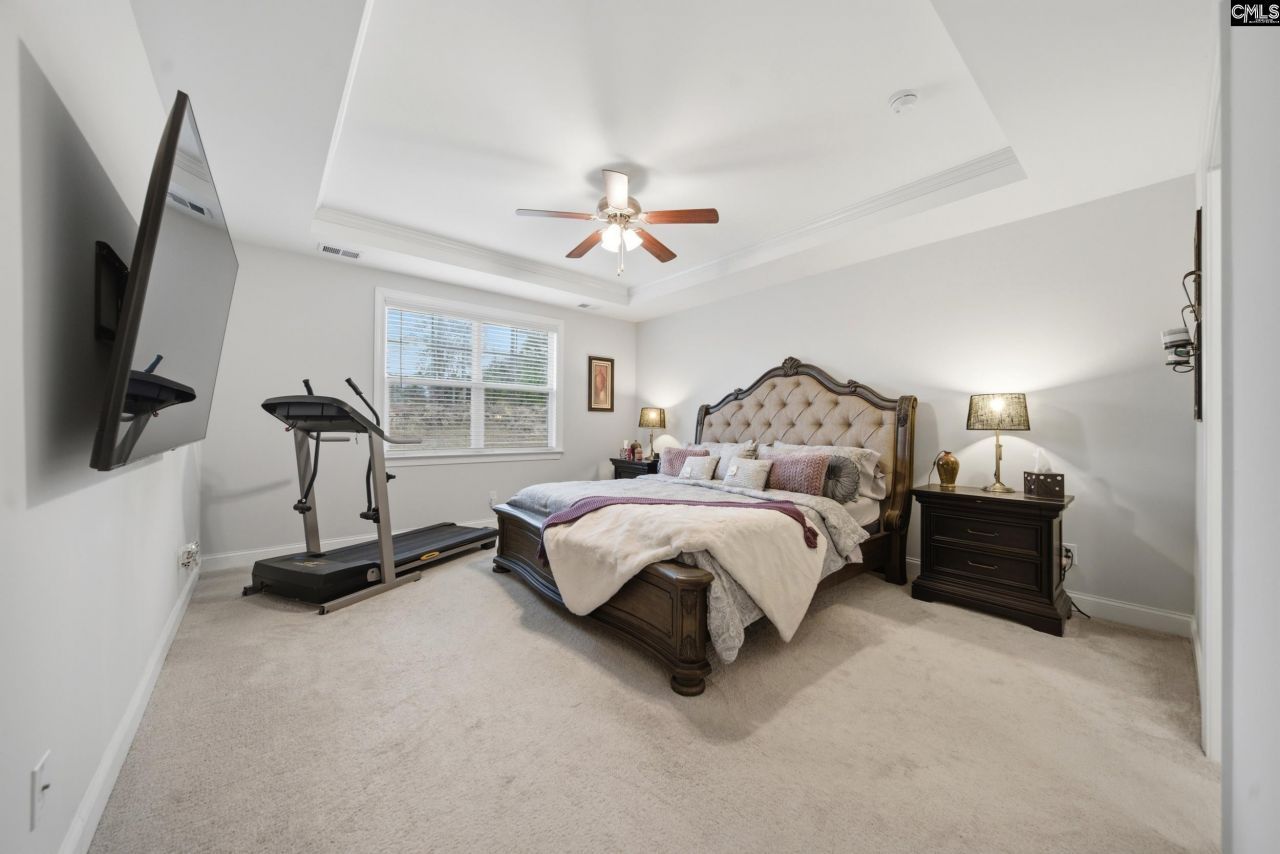 215 Falling Leaves Lane  Photo 17