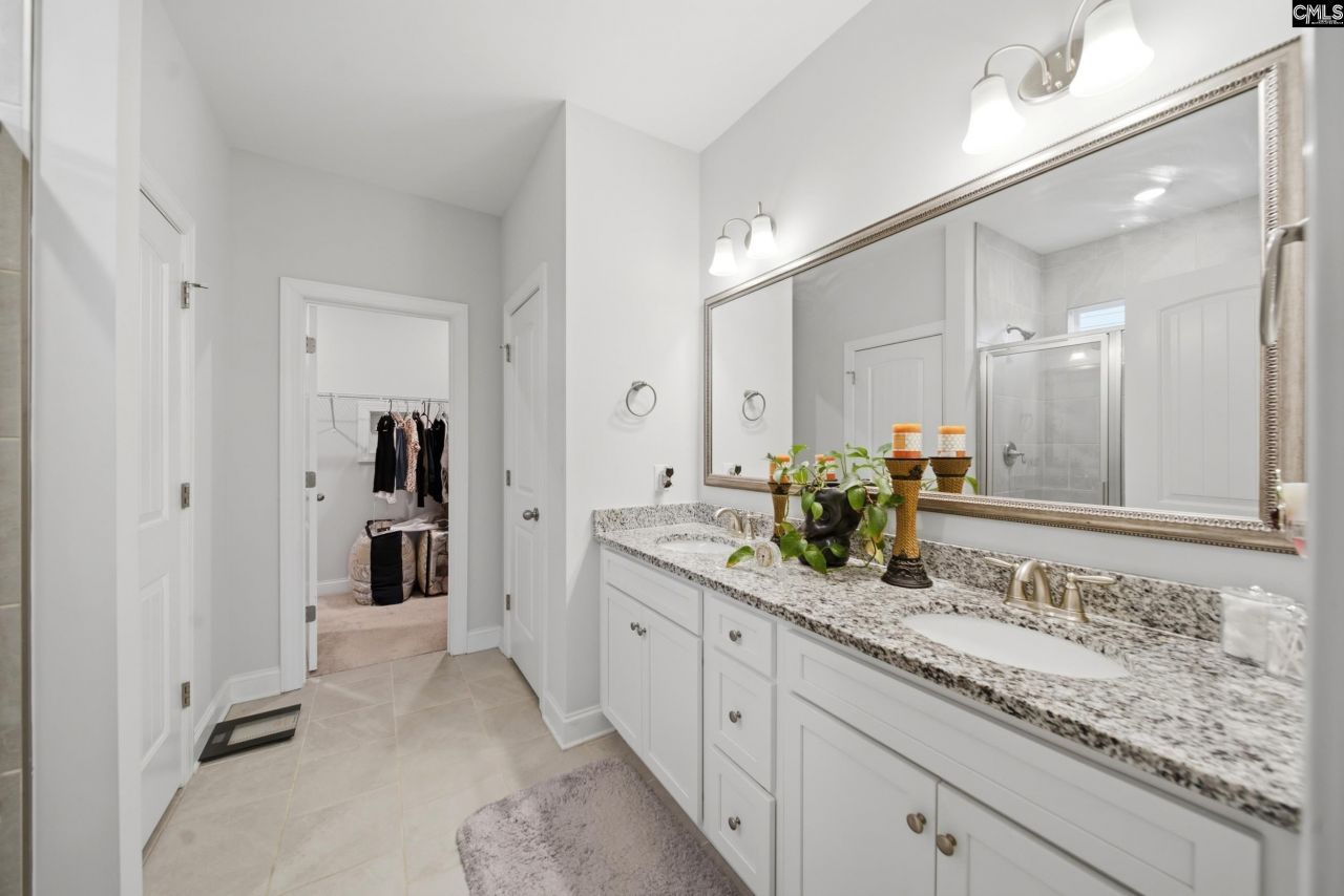 215 Falling Leaves Lane  Photo 19