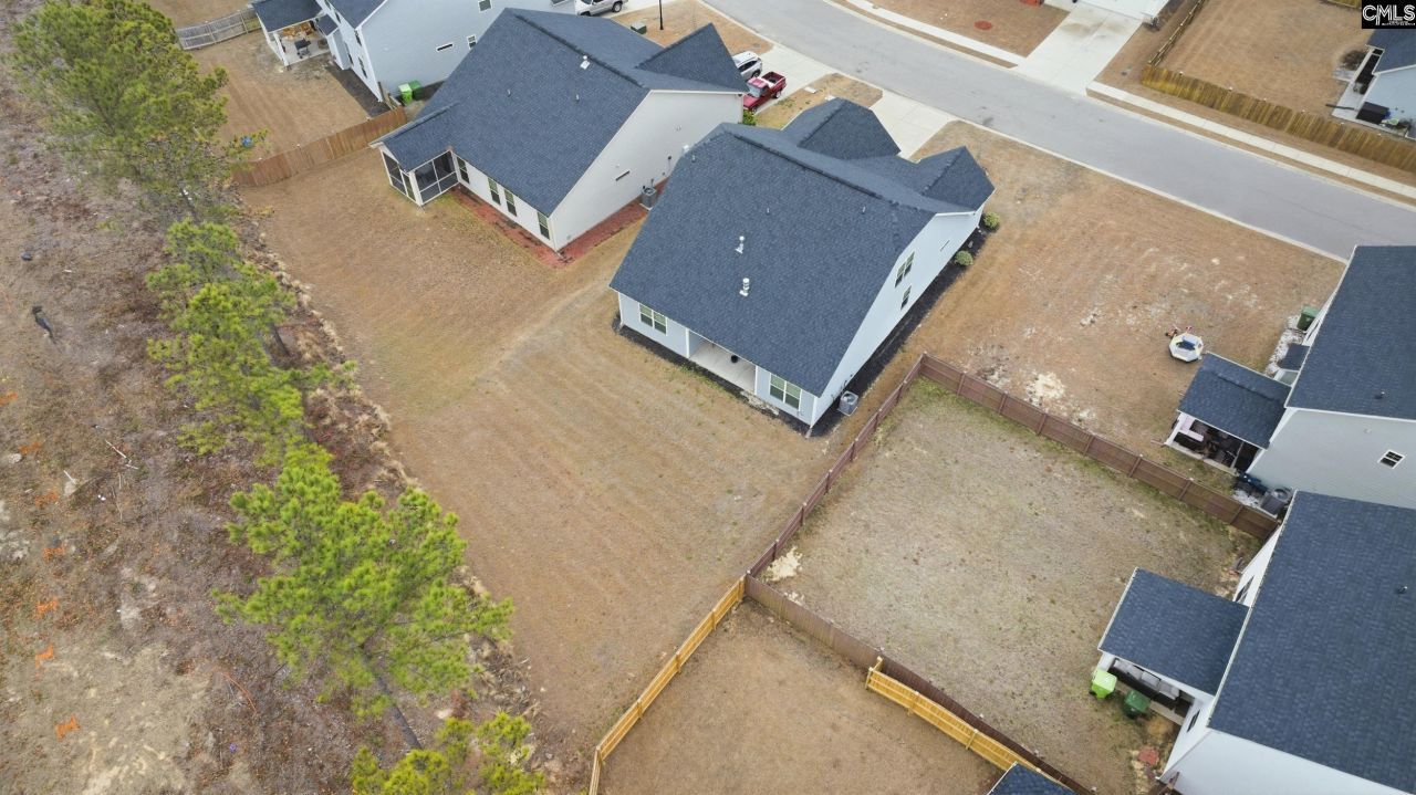 215 Falling Leaves Lane  Photo 31