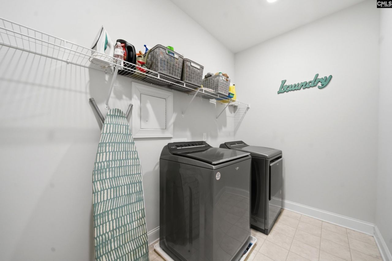 215 Falling Leaves Lane  Photo 9