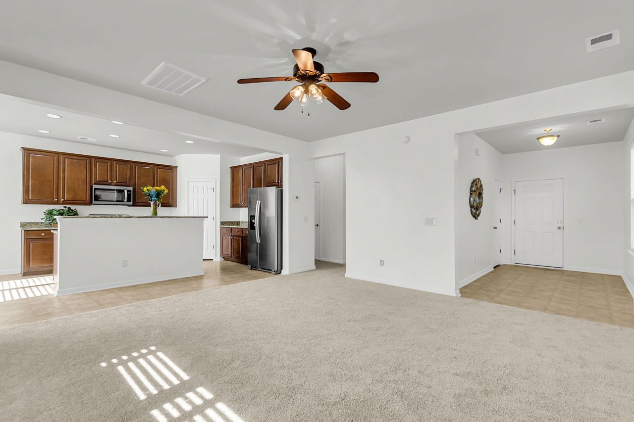 1611 Eider Down Drive Photo 10