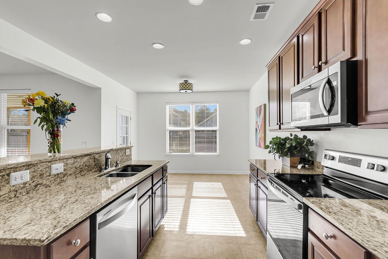 1611 Eider Down Drive Photo 14