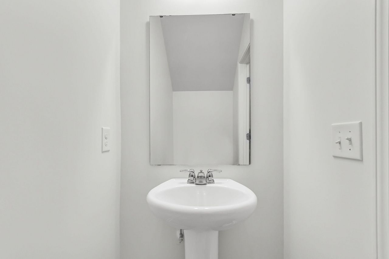 1611 Eider Down Drive Photo 18