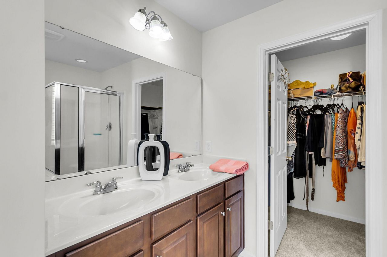 1611 Eider Down Drive Photo 32