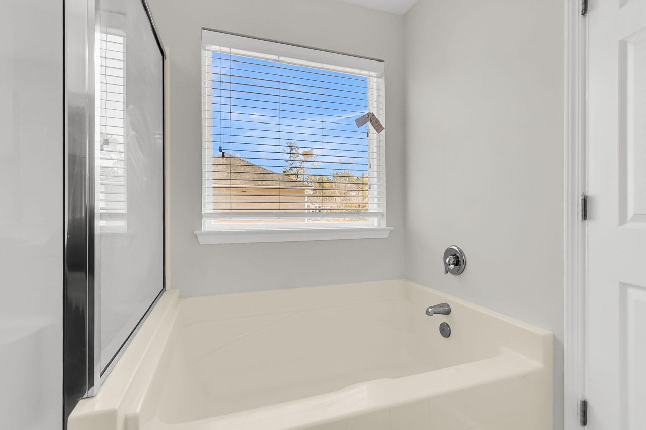 1611 Eider Down Drive Photo 34