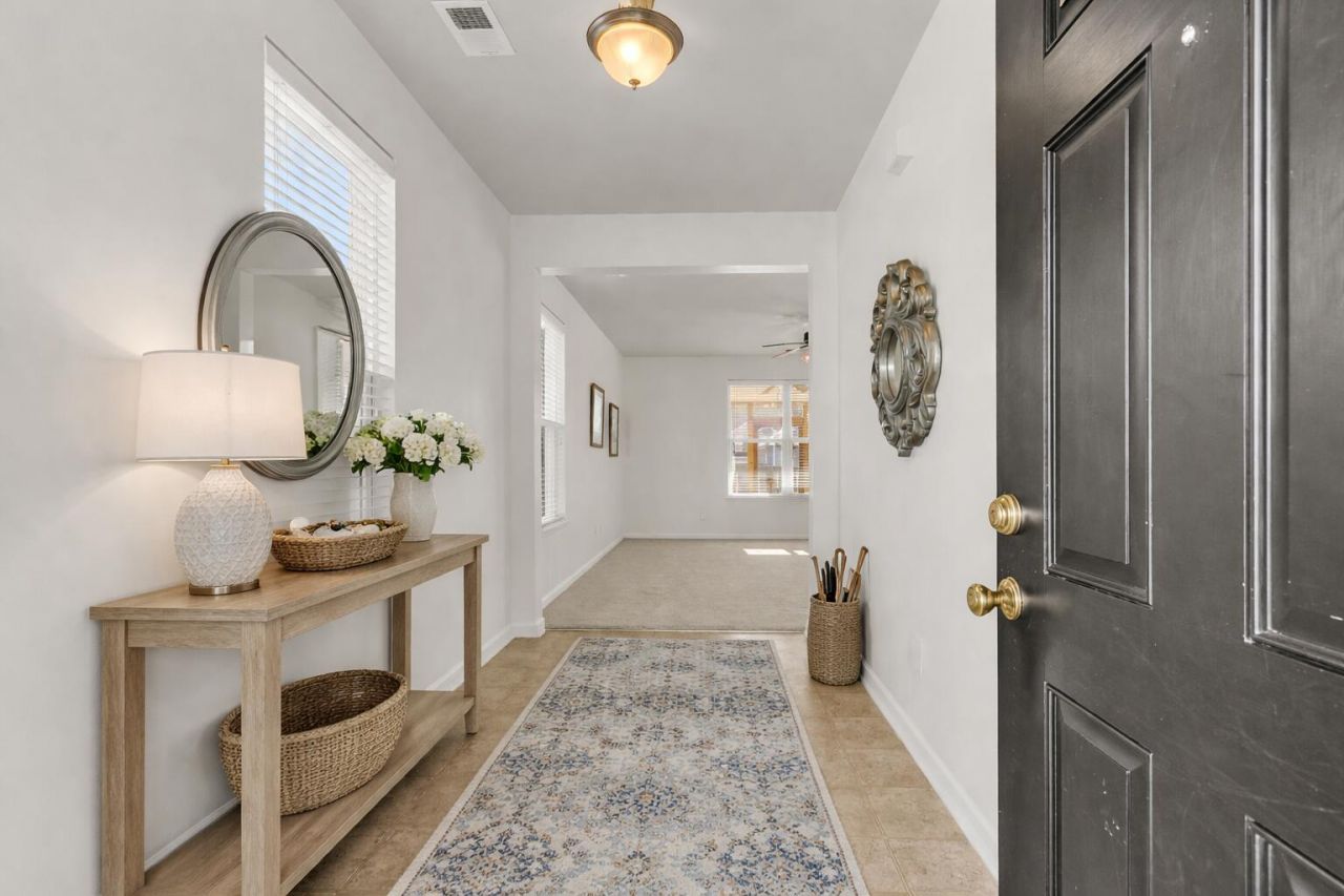 1611 Eider Down Drive Photo 5