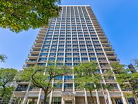 88 W Schiller Street, Chicago, IL 60610 primary photo