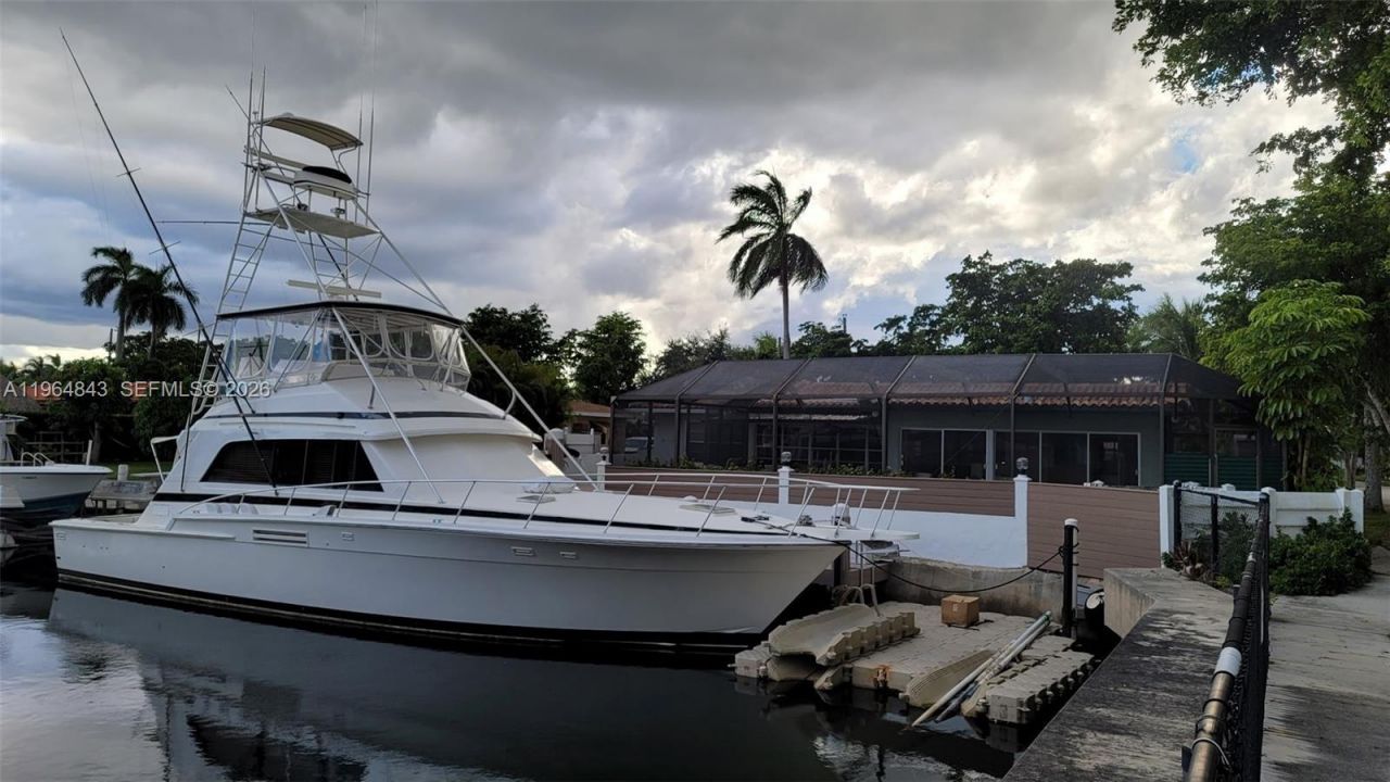 12945 Cherry Rd, North Miami, FL 33181 Photo