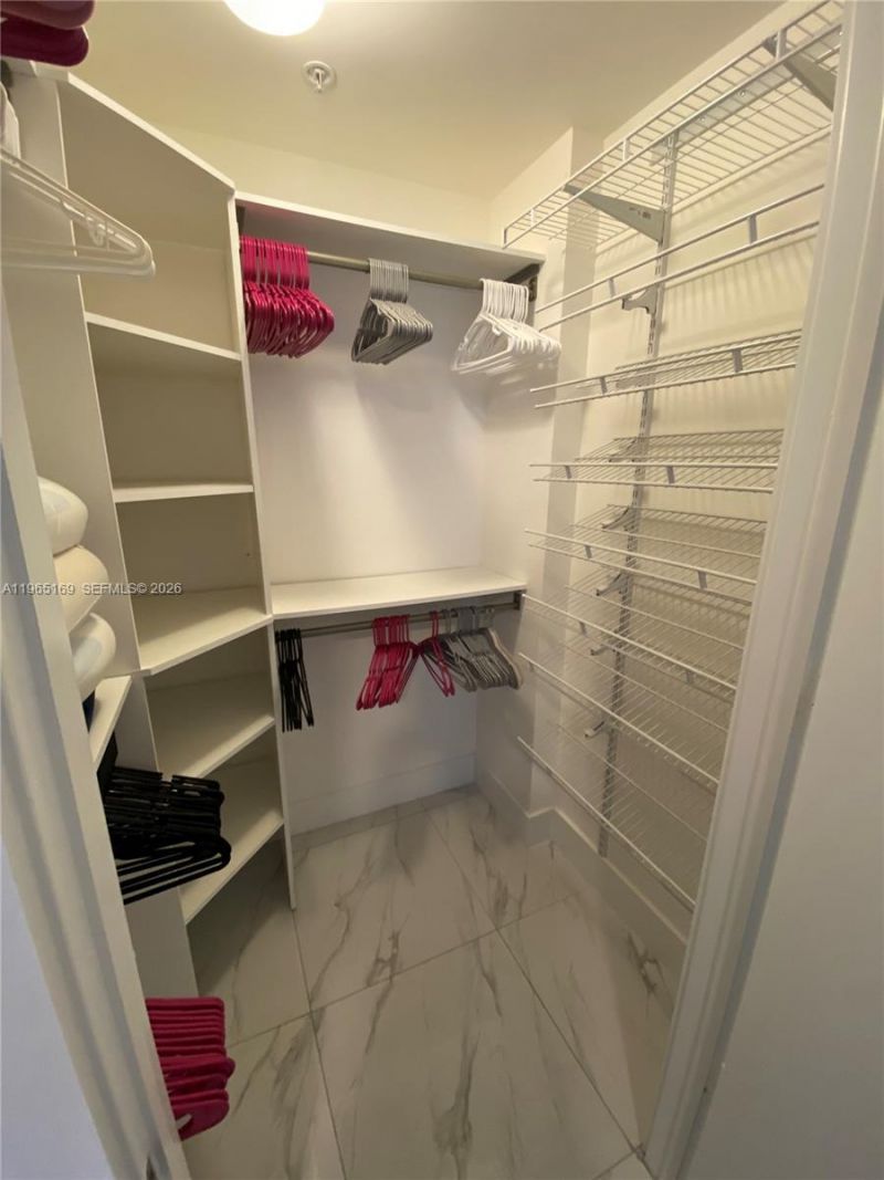 201 SW 17th Rd, Unit 403, Miami, FL 33129 Photo