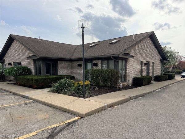 755 Boardman Canfield H2, Unit H2 A, Youngstown, OH 44512