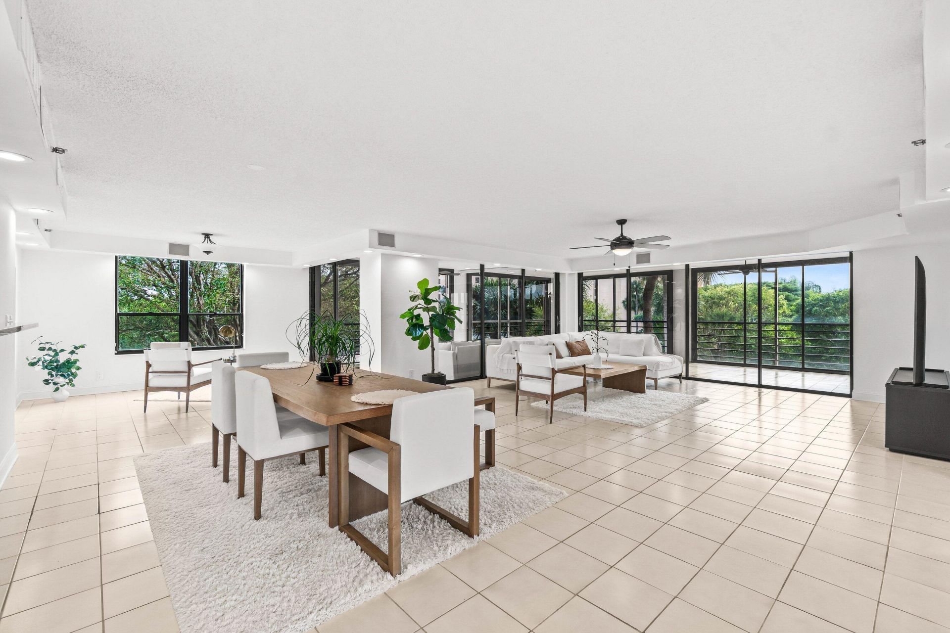7201 E Promenade Drive, Unit 302, Boca Raton, FL 33433 Photo