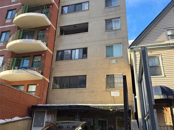 142-29 37th Avenue, Unit 5A, Flushing, NY 11354