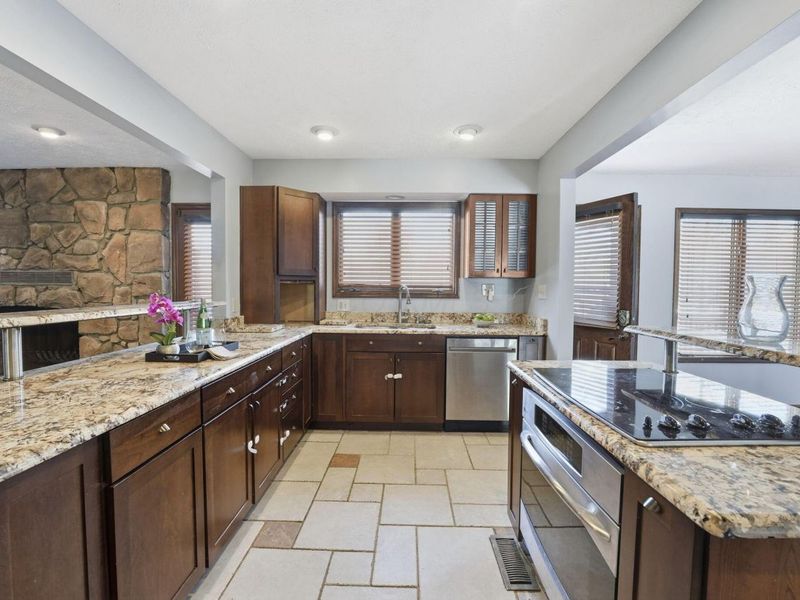 13040 Duncan Plains Road NW, Johnstown, OH 43031 Photo 2