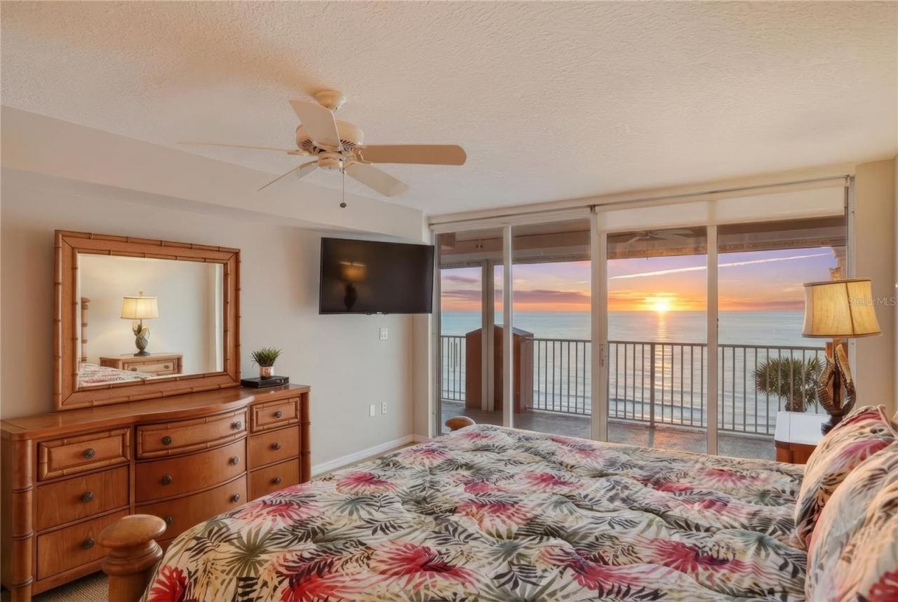 16326 Gulf Boulevard, Unit 307, Redington Beach, FL 33708 Photo