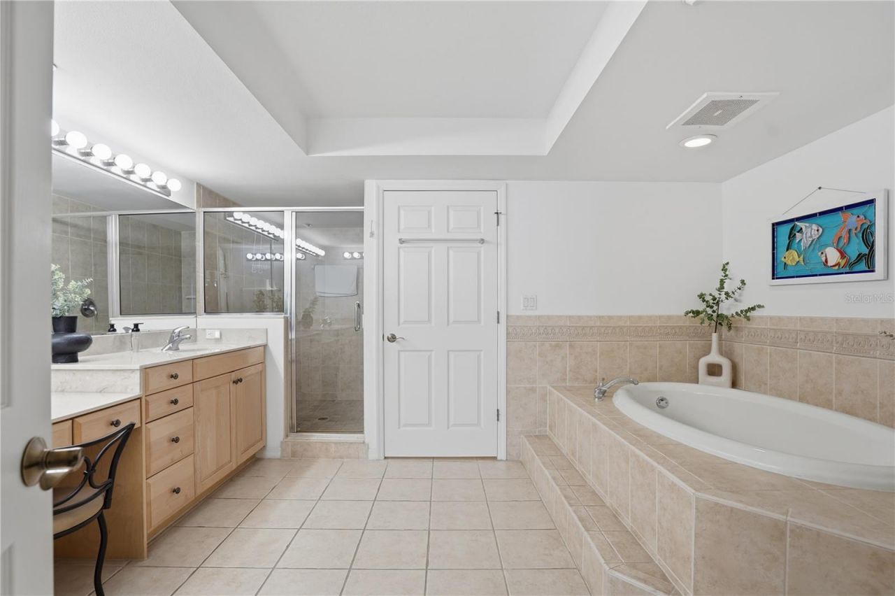 16326 Gulf Boulevard, Unit 307, Redington Beach, FL 33708 Photo