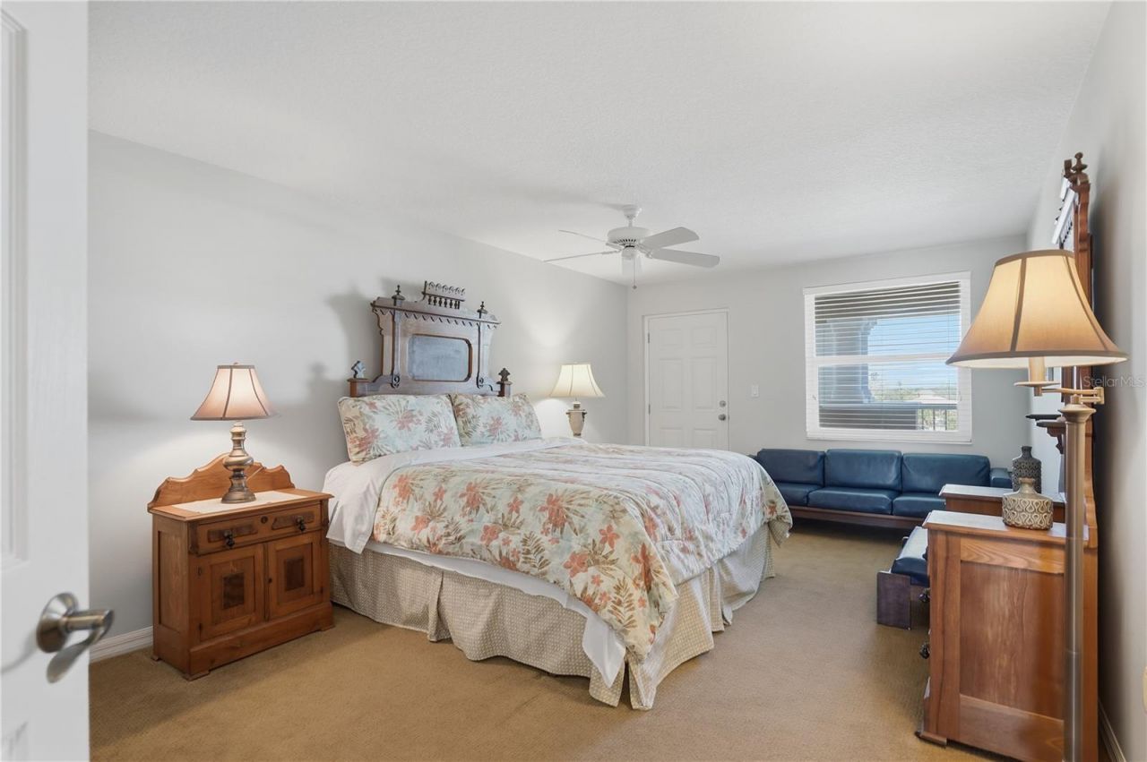 16326 Gulf Boulevard, Unit 307, Redington Beach, FL 33708 Photo